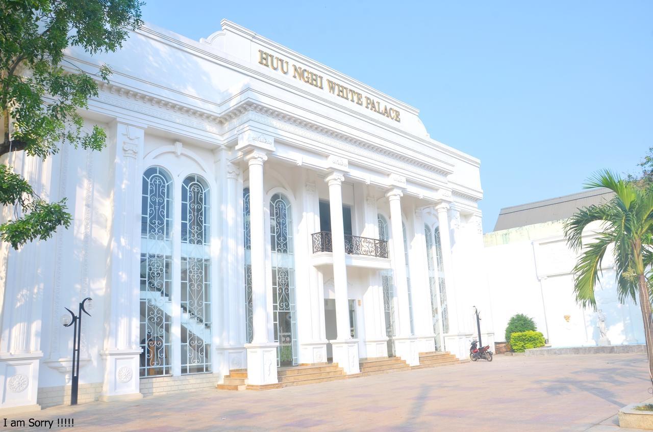 Huu Nghi Hotel Quang Tri Khe Sanh エクステリア 写真