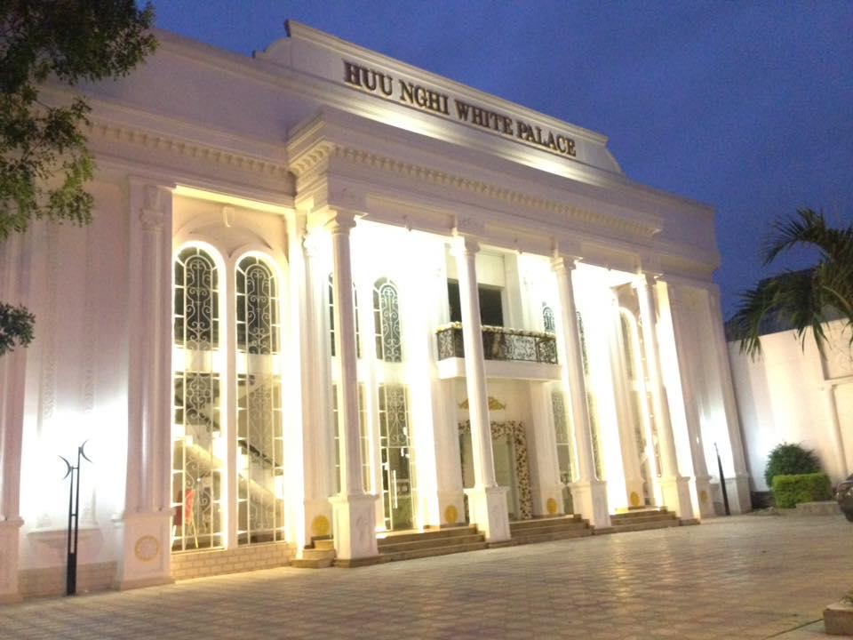 Huu Nghi Hotel Quang Tri Khe Sanh エクステリア 写真